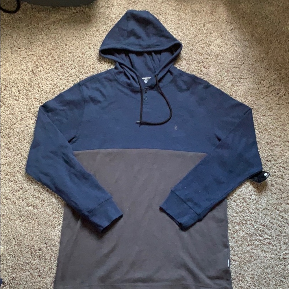 Light weight hoodie